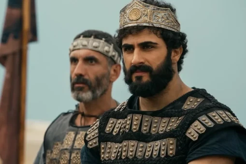 Alexander Uloom Kimdir, Kaç Yaşında? Hangi Dizilerde Rol Aldı?