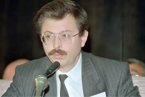 Türkiye Siyasetinin Değerli İsmi Adnan Kahveci'nin Dramatik Ölümü ve Geride Bıraktıkları...