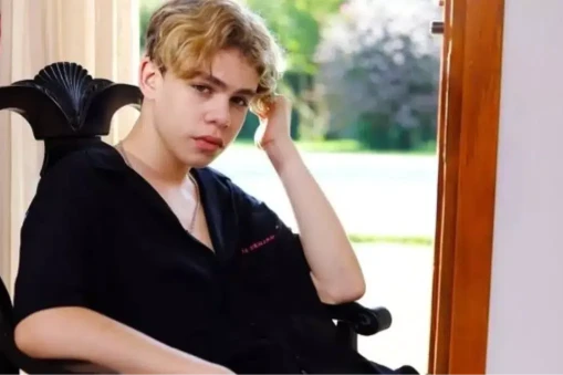 Müzikte Yükselen Genç Yetenek: Alper Erözer'un Başarı Hikayesi