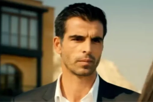 Ünlü oyuncu Mehmet Akif Alakurt'un özel hayatı ve kariyeri hakkında merak edilenler!