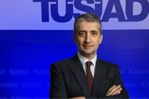 Ozan Diren'in yaşını, nerede doğduğunu ve eşinin kim olduğunu merak edenler için detaylar haberimizde!