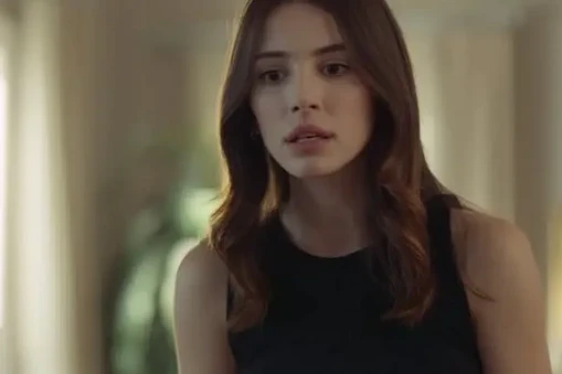 A.B.İ Dizisinin Yeni Oyuncusu Didem Kimdir? Ebrar Karabakan'ın Yaşı, Kökeni ve Oyunculuk Kariyeri!