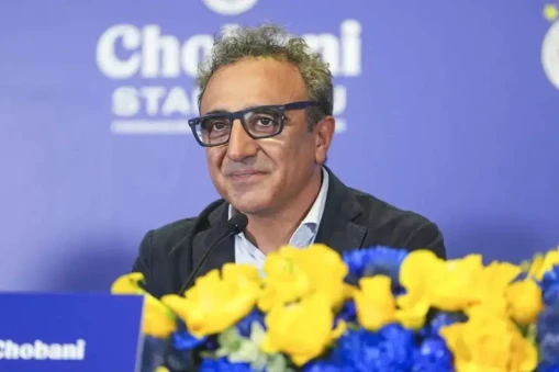 Hamdi Ulukaya kimdir, aslen nereli, kaç yaşında Chobani markasını nasıl kurdu?