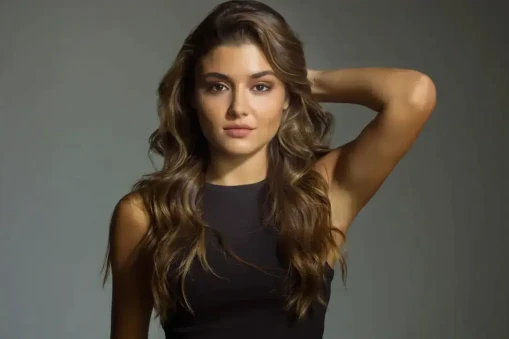 Kaya Erçel kökeni neresi, Hande Erçel Alevi mi, ailesi kim, annesi ve babası kim?
