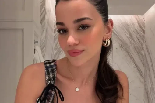 Ünlü oyuncu Selin Yağcıoğlu'nun hayatı merak konusu olmaya devam ediyor! Peki, evli mi?