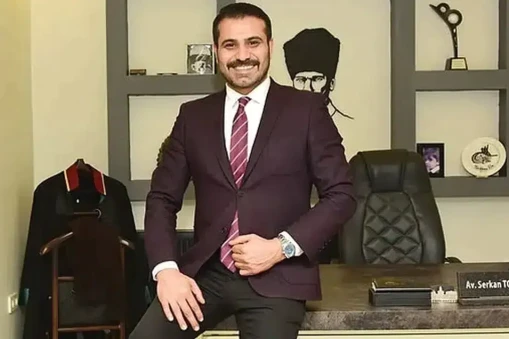 Ünlü oyuncu Serkan Toper'un özel hayatı hakkında merak edilenler!