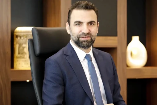Ünlü oyuncu Ahmet Özcan hakkında merak edilenler! Ahmet Özcan'ın kariyeri ve özel hayatıyla ilgili detaylar!