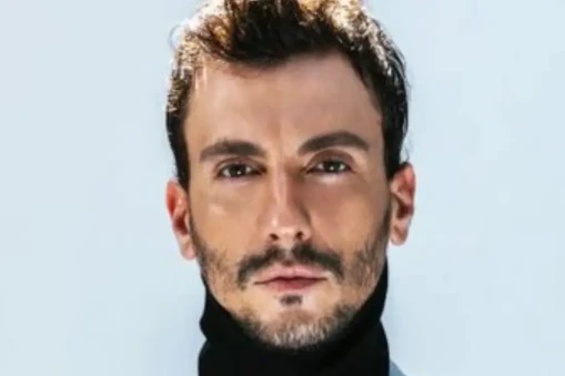 Ünlü oyuncu Bertan Asllani hakkında merak edilenler! İşte Bertan Asllani'nin yaşını, doğum tarihini, oyunculuk kariyerini, sevgilisini ve biyografisini detaylarıyla öğrenin!