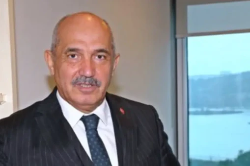 Mustafa Ilıcalı kimdir? hangi üniversitede profesör oldu, Acun Ilıcalı ile bağı ne?