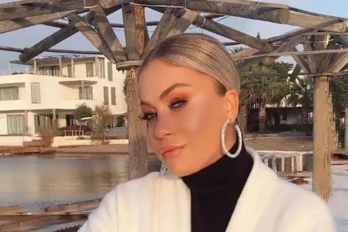 Ünlü oyuncu Yeliz Yeşilmen'in Instagram hesabı ve eşi merak konusu! Peki şu anda neler yapıyor, kaç yaşında ve nereli?