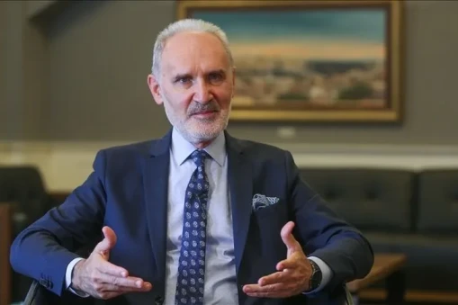 Şekib Avdagiç Kimdir? Ne iş yapıyor?