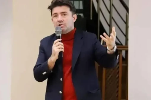 Prof. Dr. Alptekin Yavaş'ın Kimliği ve Kökeni Merak Ediliyor: Yaşı ve Nereli Olduğu Ortaya Çıktı mı?