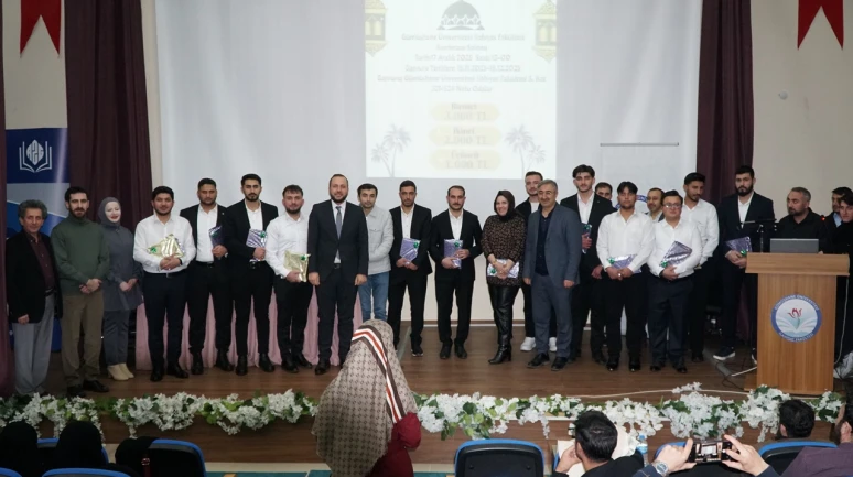 Gümüşhane Üniversitesi’nde Kur’an-ı Kerim Güzel Okuma Yarışması Düzenlendi