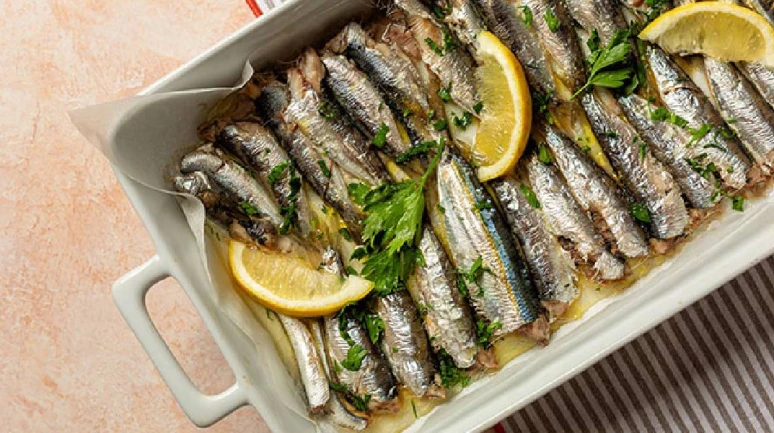Hamsi Yemeği Keyfini Zehre Dönüştürebilir! Uzmanlar Uyarıyor: Hamsiyi Pişirirken Dikkat Edilmesi Gerekenler