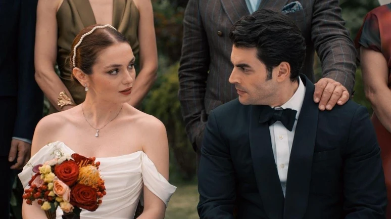 Veliaht'ın parlayan yıldızı, O Ses Türkiye Yılbaşı programında sahne alacak! Ünlü isim mikrofonu eline alıyor