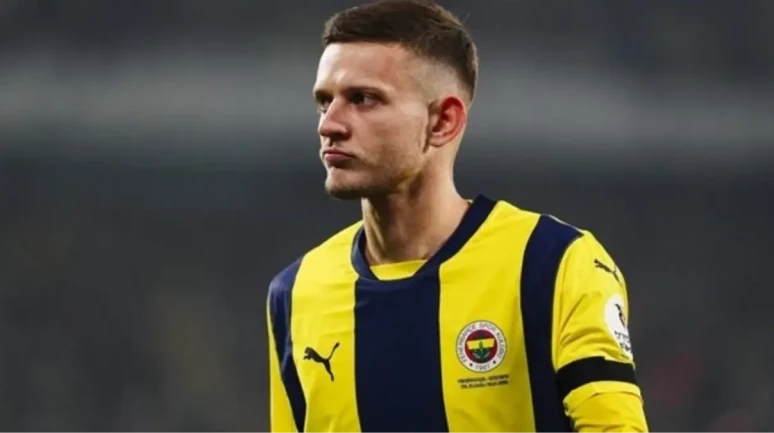 Polonyalı futbolcu Szymanski'nin transferi için hangi takımın şansı daha yüksek?