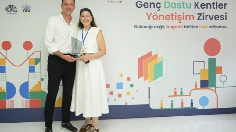 Denizli Büyükşehir Belediyesi’ne genç dostu kent ödülü