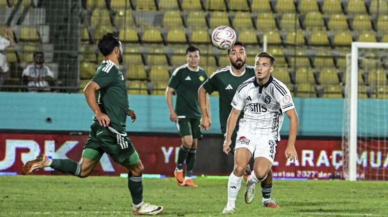 Esenler Erokspor, Sarıyer FK ile yenişemedi: Puanlar paylaşıldı