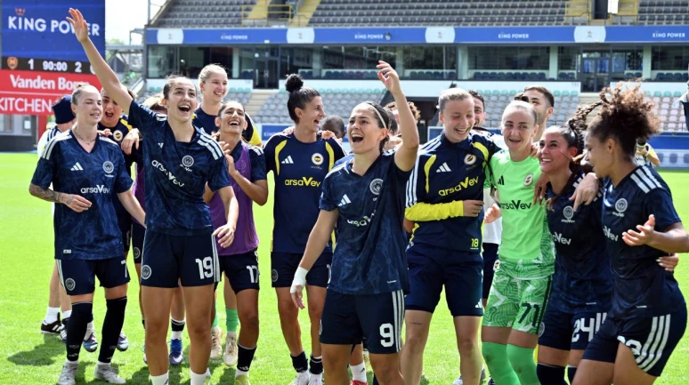 Fenerbahçe arsaVev UEFA Şampiyonlar Ligi'nde 2. eleme turu finaline yükseldi!