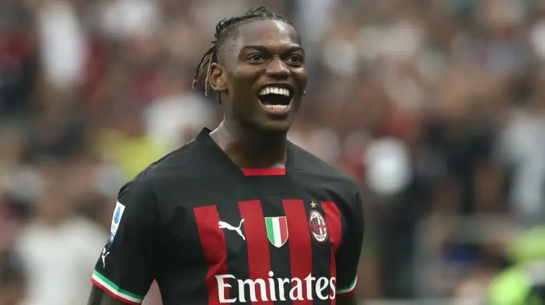 Galatasaray'ın Milan'dan aldığı kötü haber: Rafael Leao için yapılan teklif bir kez daha reddedildi