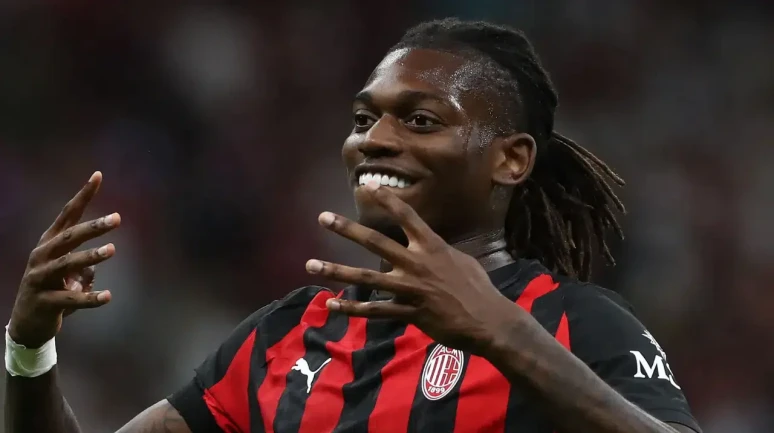 Rafael Leao sessizliğini bozdu : Galatasaray'a transfer olacak mı ?