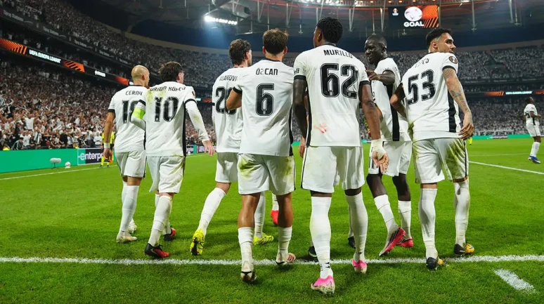 Beşiktaş'ın üç yıldız oyuncusuna talip çıktı! Liverpool devrede