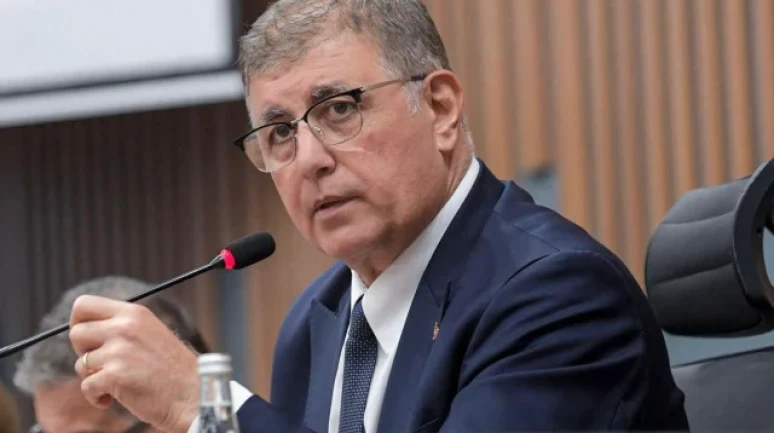 Cemil Tugay'dan CHP İstifası Sonrası Gündem Yaratan İddia: Özgür Özel Parti Kurarsa Katılacak mı?