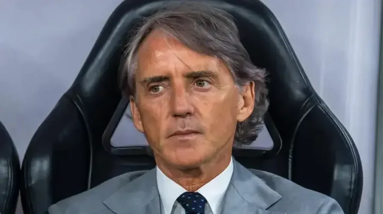 Dünya Kupası arenasından uzak kalan İtalya’da radikal karar: Mancini imzaya yakın!