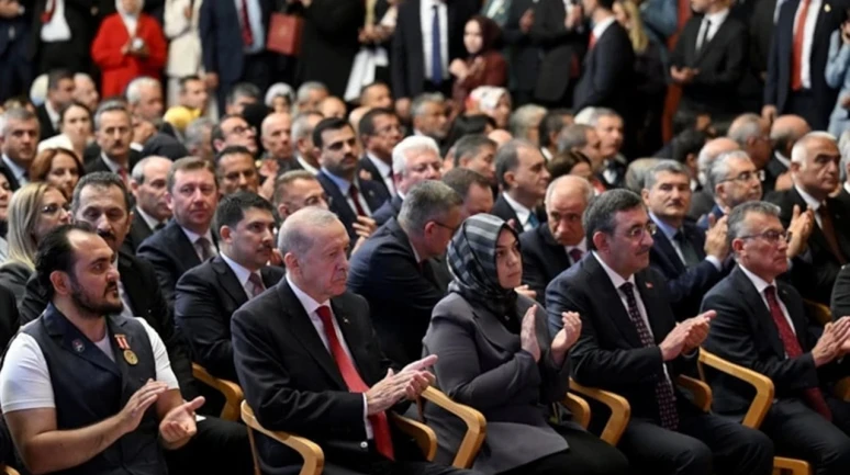O geceyi anlatan görüntüler Erdoğan’ı gözyaşlarına boğdu
