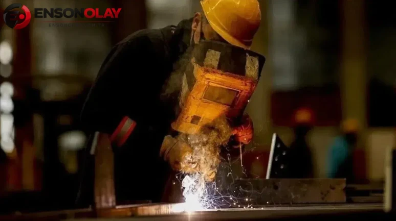 Ücretli İşçi Sayısında Yıllık %0,5 Artış Görüldü
