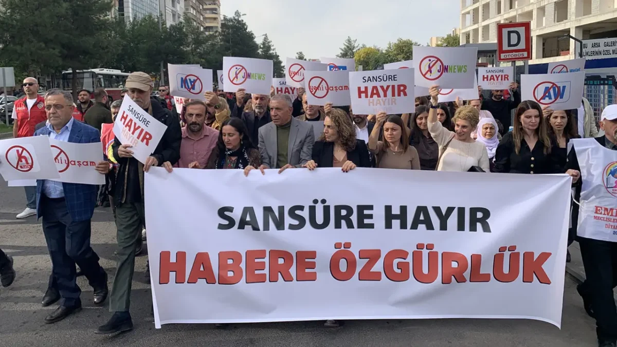 10 kentte gazetecilerden sansüre karşı ortak çağrı: ‘Özgür basın yoksa özgür toplum yoktur’