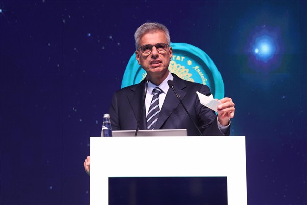 Memişoğlu, Anıtkabirde düzenlenen törene katıldı – Hibya Haber Ajansı