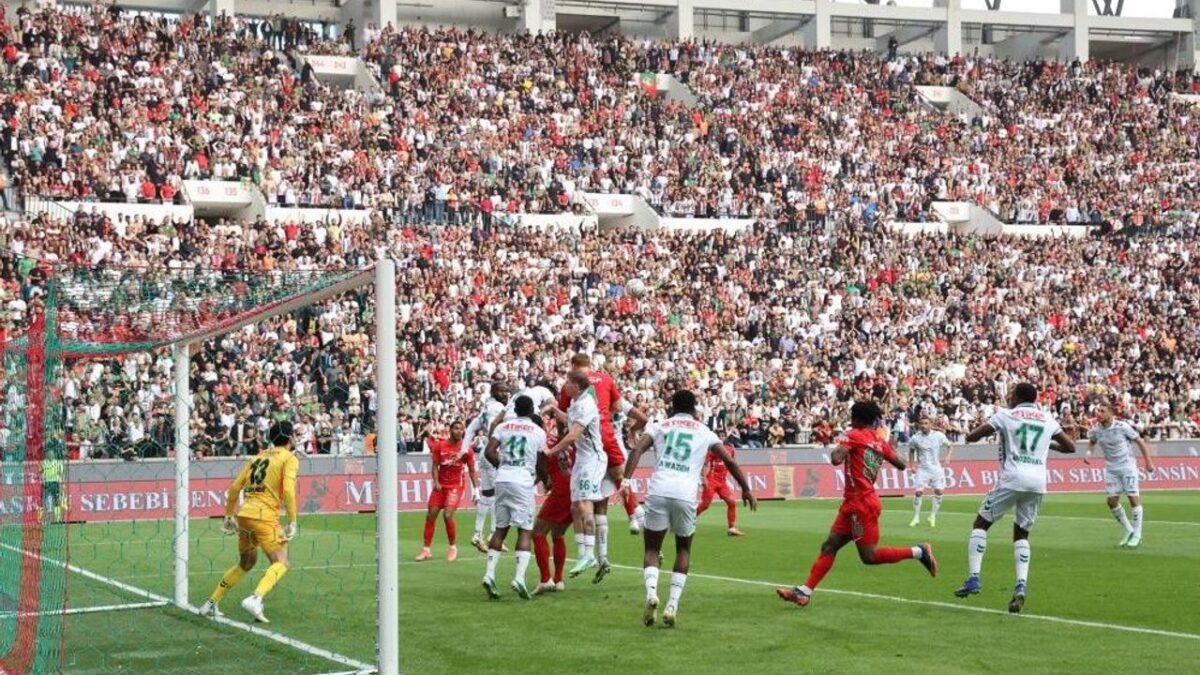 4 hafta yok denilmişti: Amedsporlu futbolcu hakkında yeni gelişme!