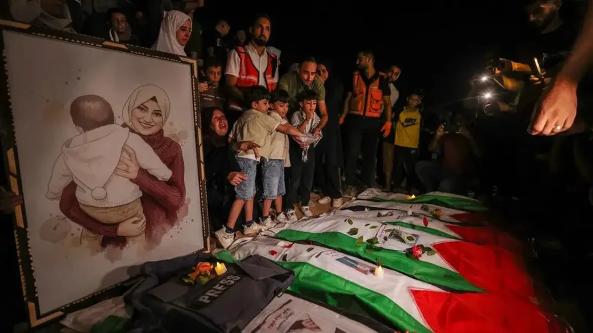 Gazze’de 12 Bin Kadın Yaşamını Yitirdi