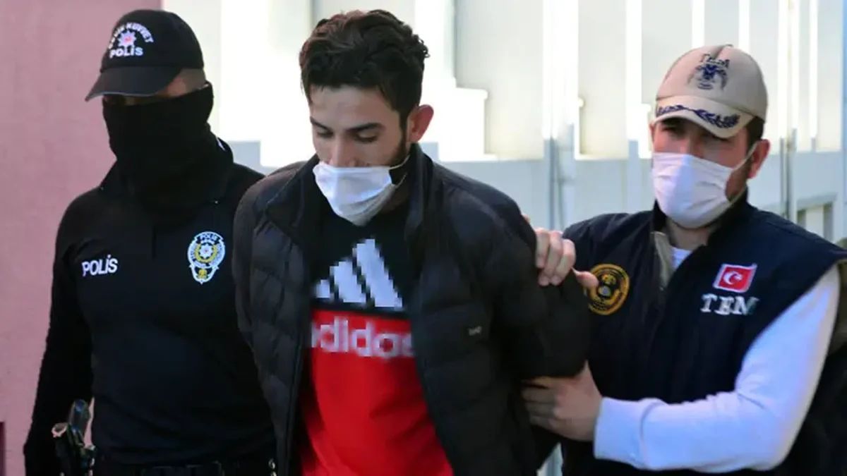 Adana’da DEAŞ operasyonunda 5 kişi tutuklandı