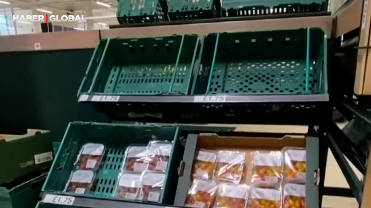 Acil durum hazırlığı başladı! Hükümet uyardı, vatandaşlar marketlere koştu