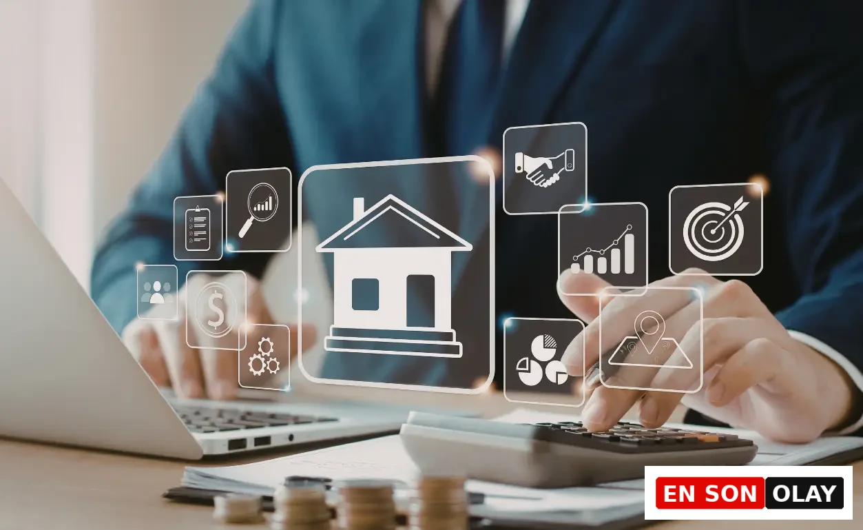 Ensonolay, Akşam Yemeğinde Ne Yiyeceğine Karar Veremeyenler İçin: Yatırımda “Karar Yorgunluğunu” Bitirmek. Takım elbiseli yatırımcı bilgisayar ve hesap makinesiyle işlem yapıyor; havada parlayan ev, grafik ve hedef ikonları yatırım alternatiflerinin yarattığı zihinsel yükü simgeliyor.