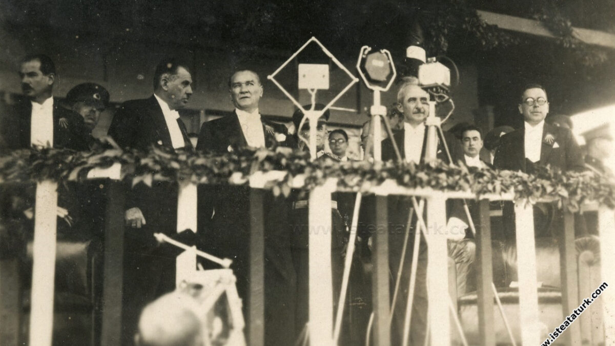 Atatürk'ün 10. Yıl Nutku'nu okuduğu Ankara Hipodromu bugün nerede?