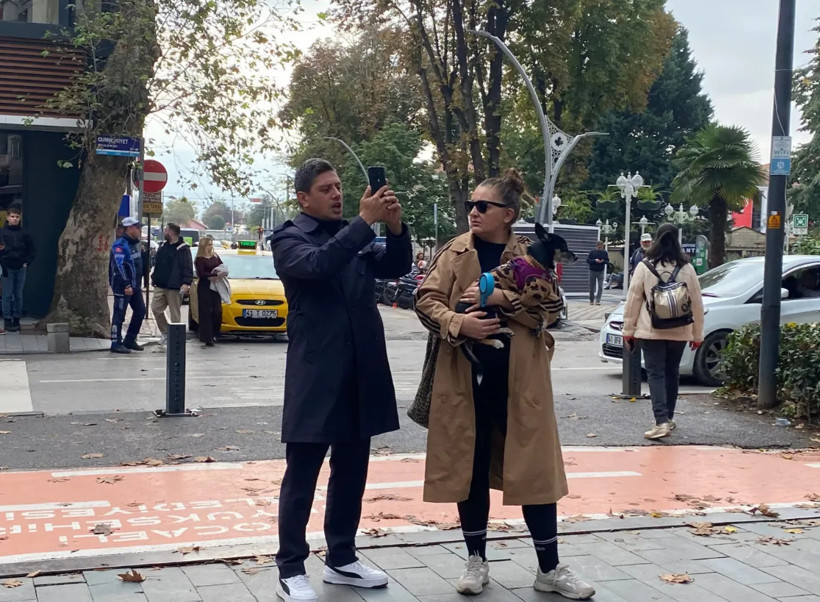 Balkonda Atatürk belirdi! Görenler gözyaşlarını tutamadı - Resim : 4