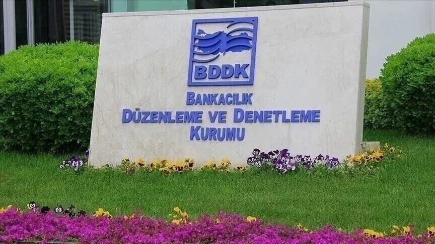 Adaylarda pozisyona göre 3 ila 5 yıl arasında mesleki deneyim şartı aranacak. (Foto: AA)
