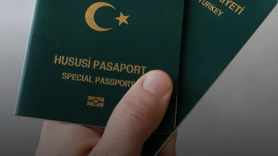 6 meslek grubuna yeşil pasaport yolu: Teklif Meclis'e sunuldu