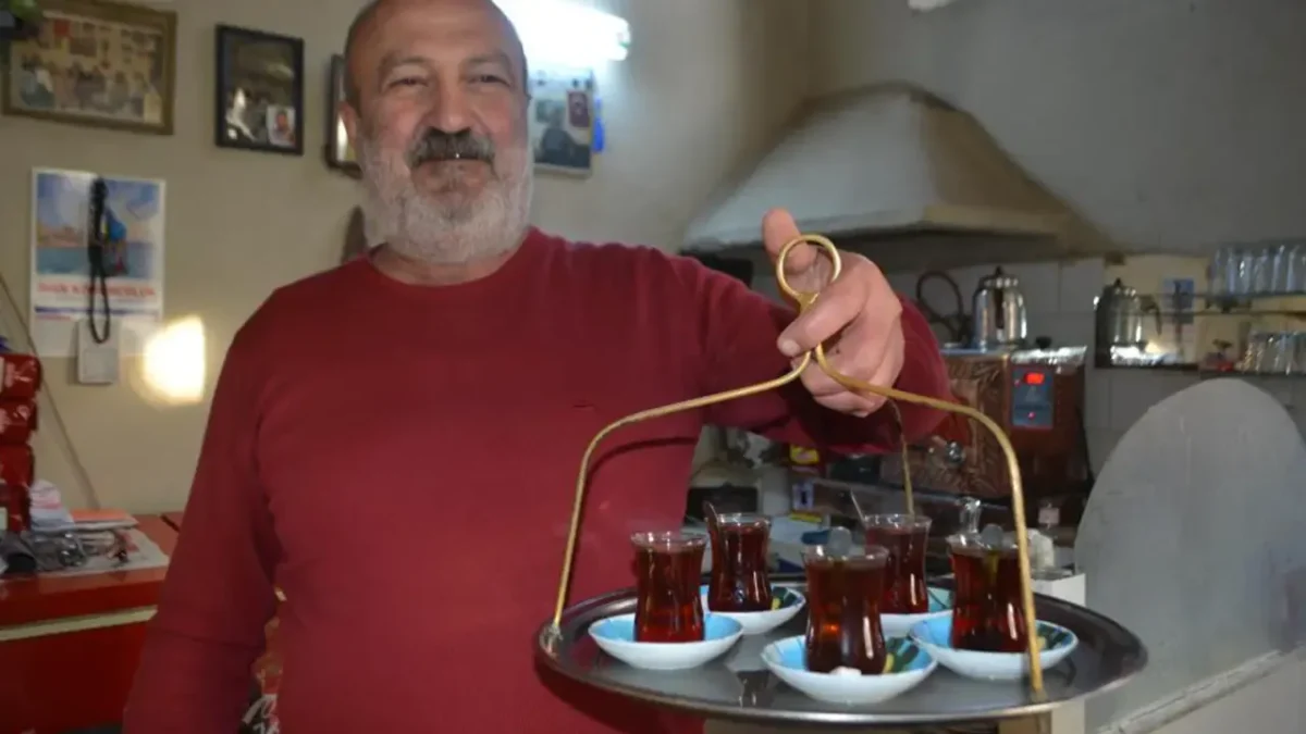 Böyle fiyat olmaz demeyin! Enflasyona inat çayı 1 TL'ye satıyor