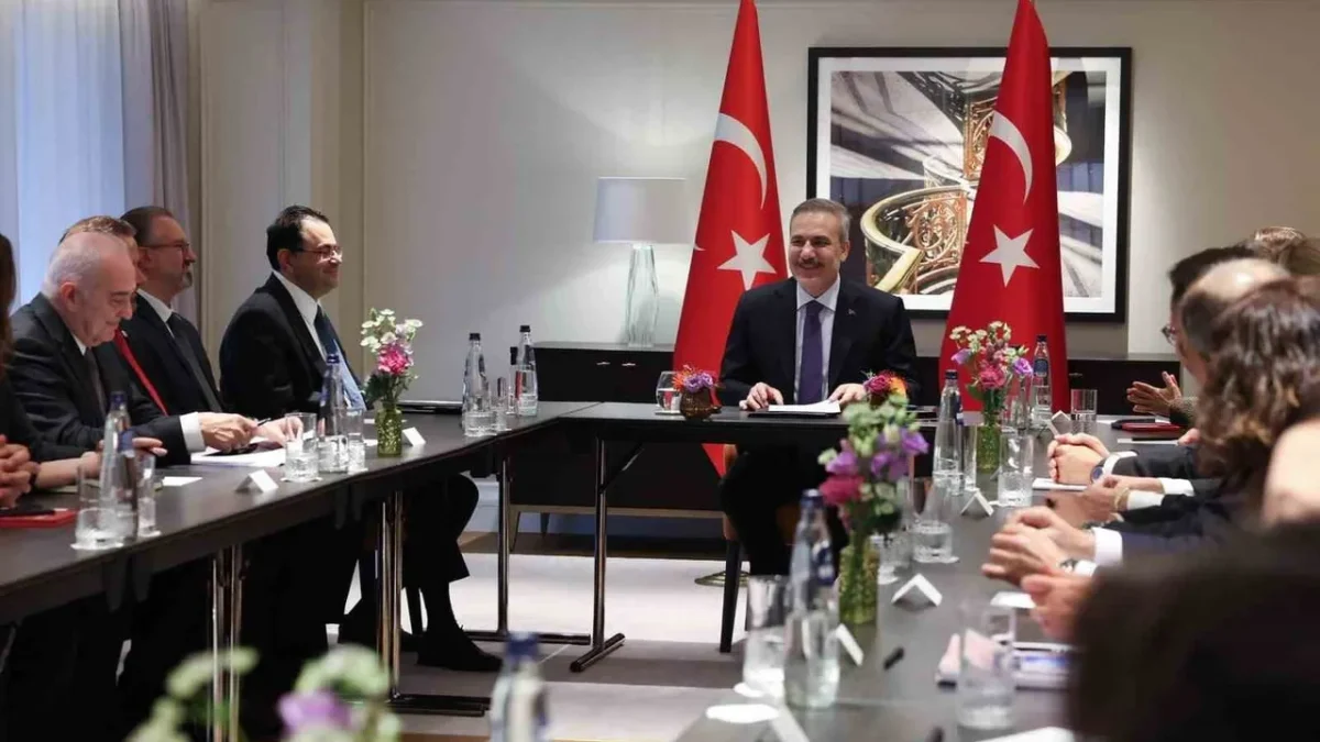 Brüksel'de sivil toplumla ilişkileri güçlendiren görüşme