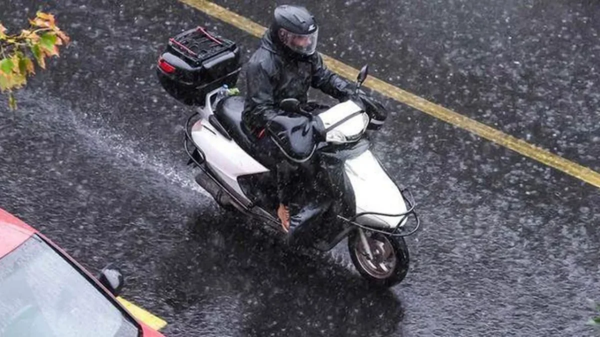 Bugün kuryeler yasak mı, çalışıyor mu? 15 Ekim motokurye yasağı var mı?