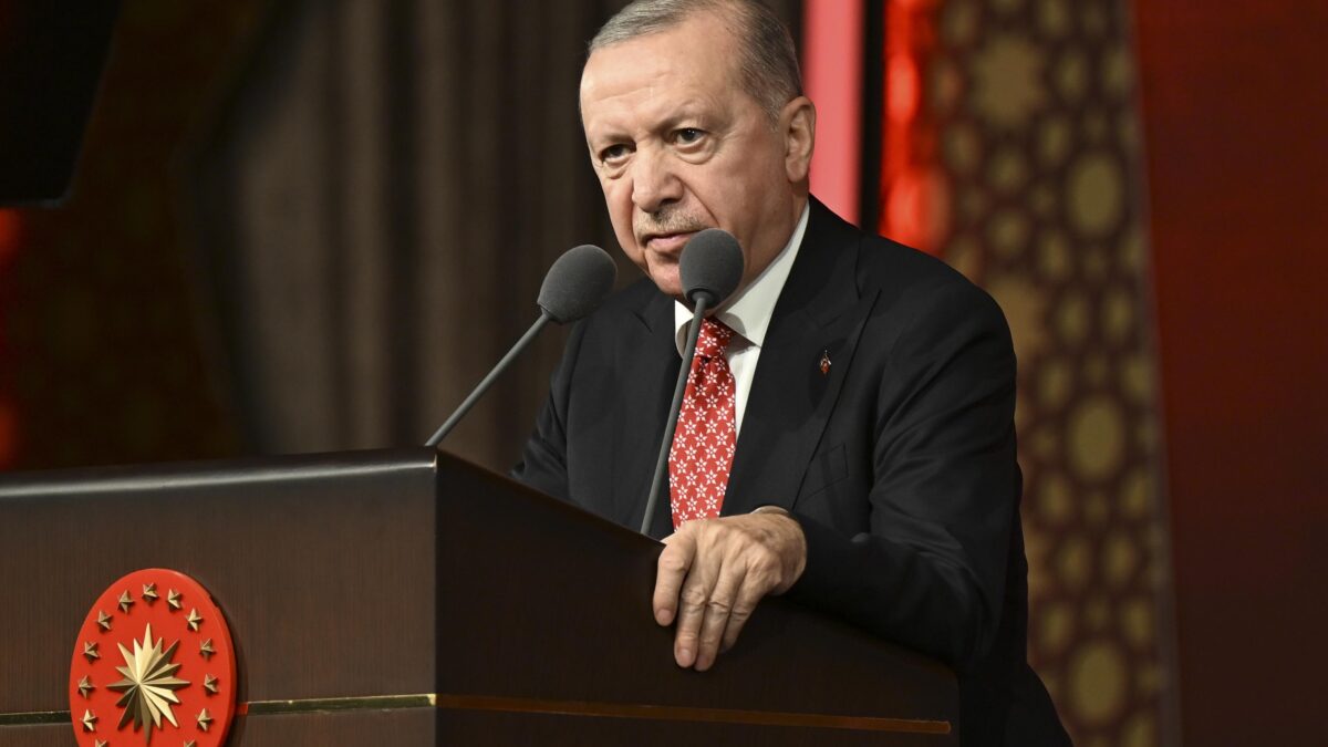 Cumhurbaşkanı Erdoğan: Türk devletlerinin dayanışması stratejik bir zaruret haline gelmiştir
