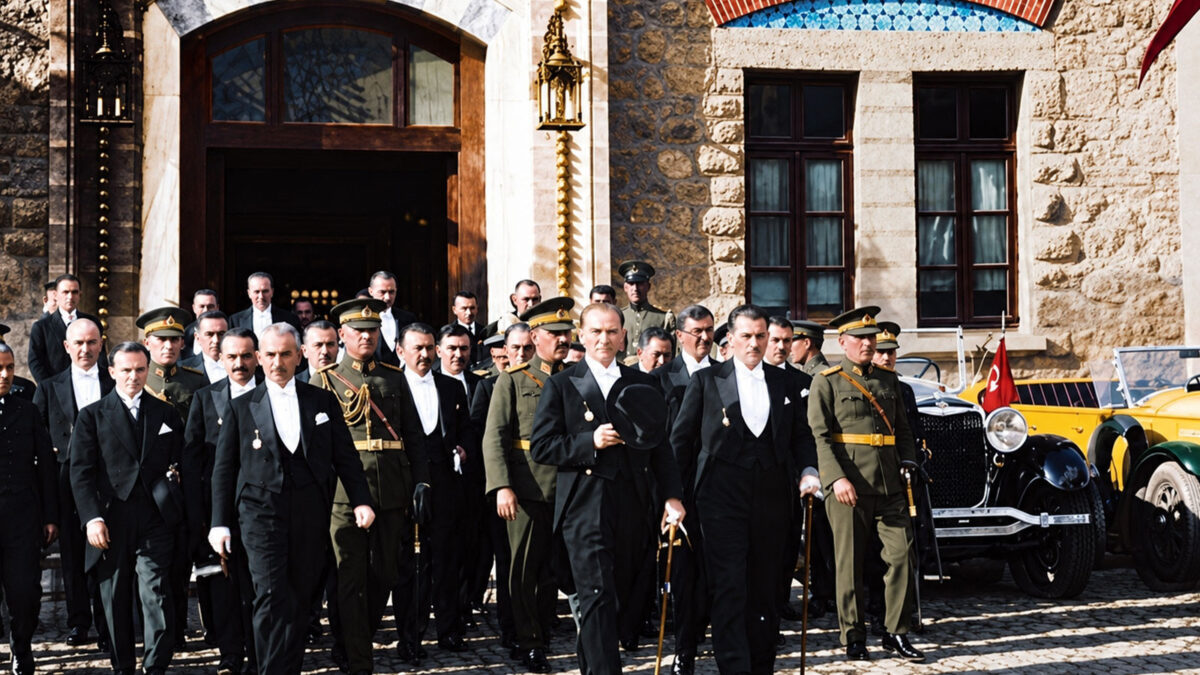 Cumhuriyet’in gizli zafer planı! Atatürk’ün masasındaki sır