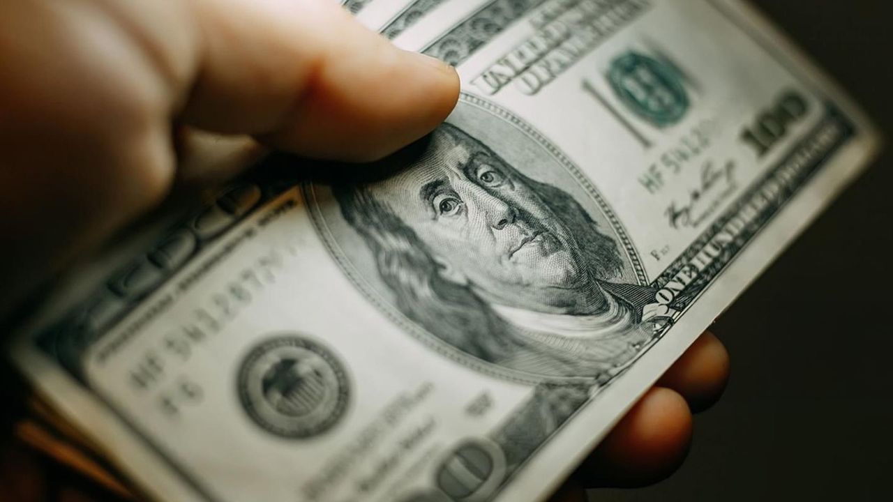 Dolar 50 TL sınırında! 29 Ekim güncel döviz kurları