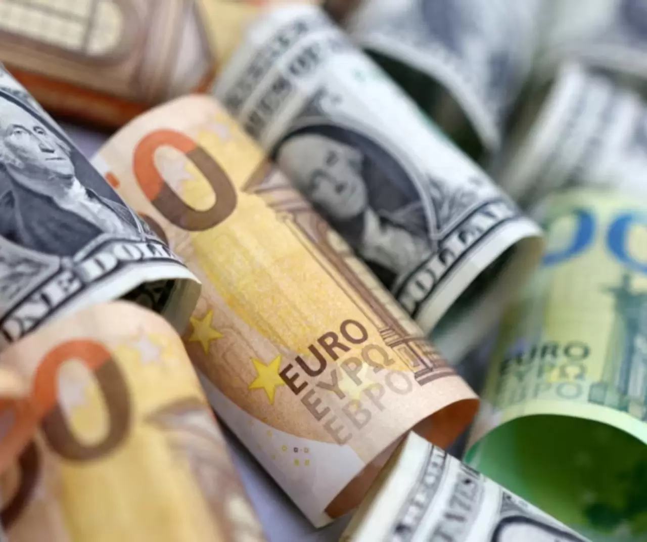 13 Ekim 2026 dolar ve avro fiyatları 6