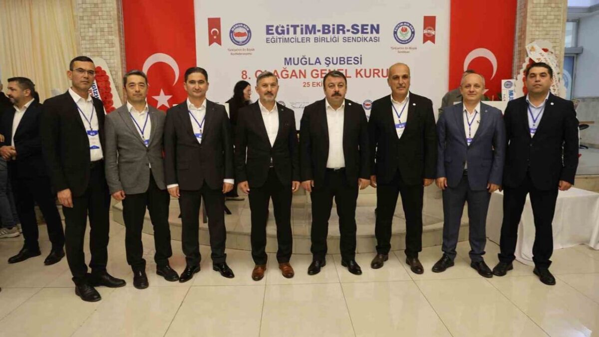 Eğitim-Bir-Sen Muğla şubesinde 8'inci döneme aynı kadro ile devam