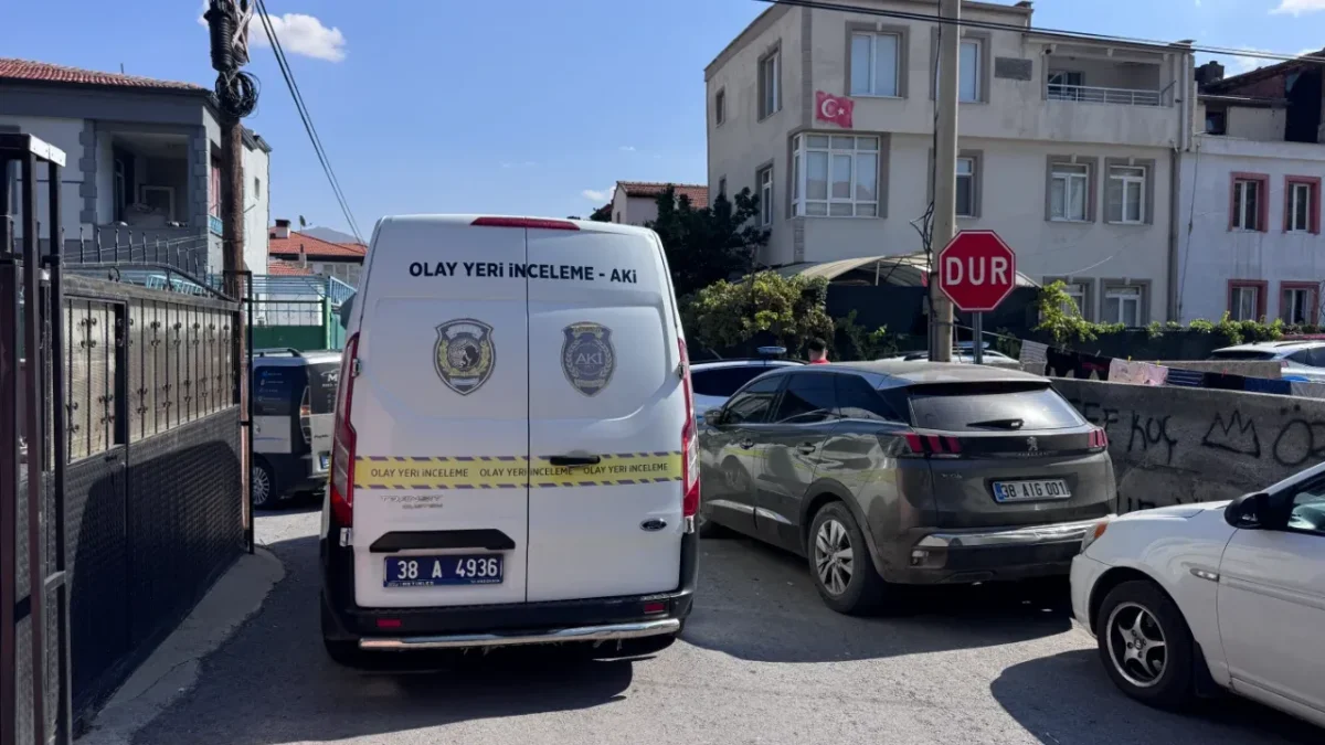 Evden gelen silah sesiyle ortaya çıktı: 48 yaşında ölü bulundu